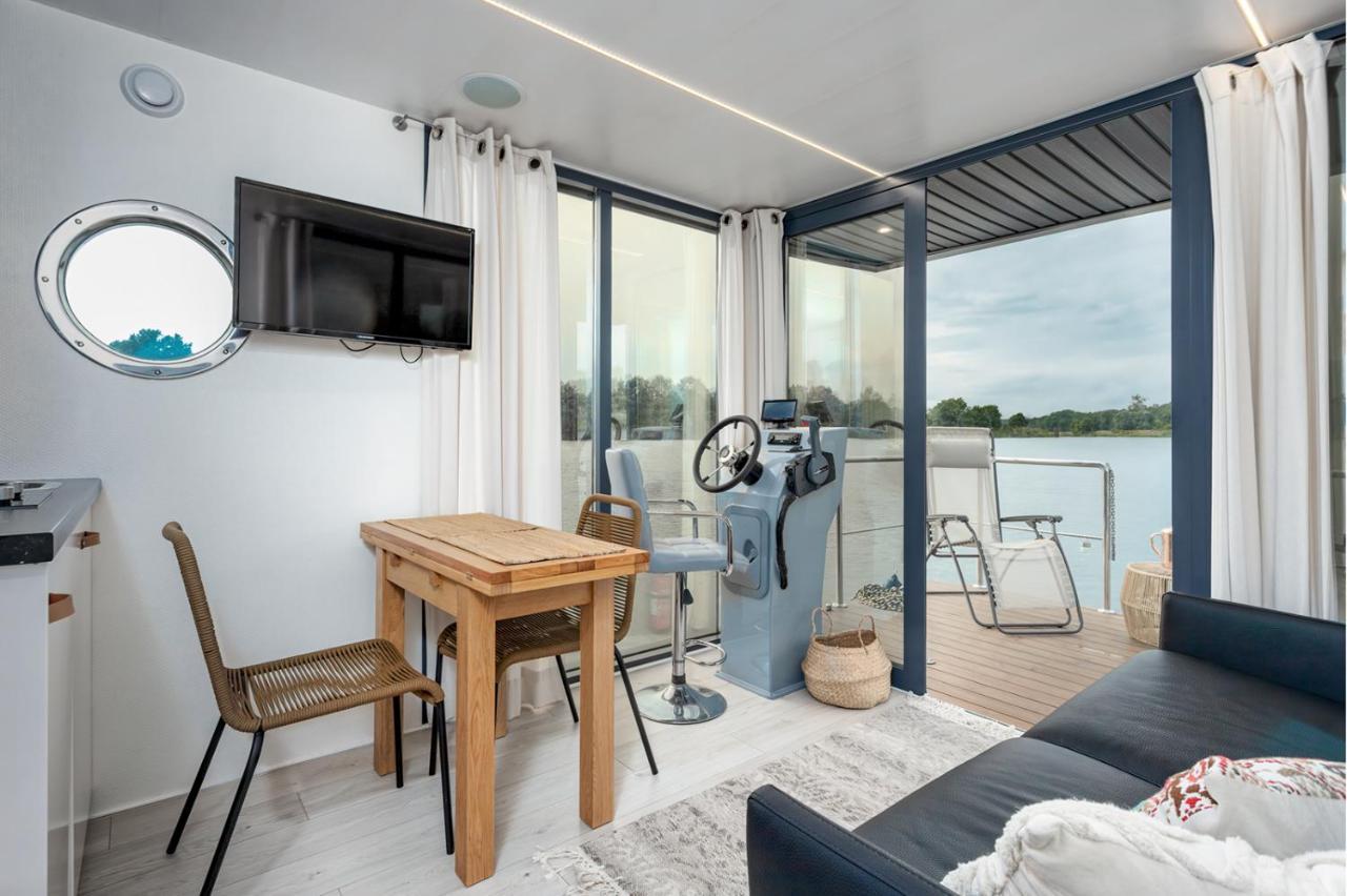 Lemuria Houseboat - Plywajacy Domek Na Wodzie Wroclaw Exterior photo